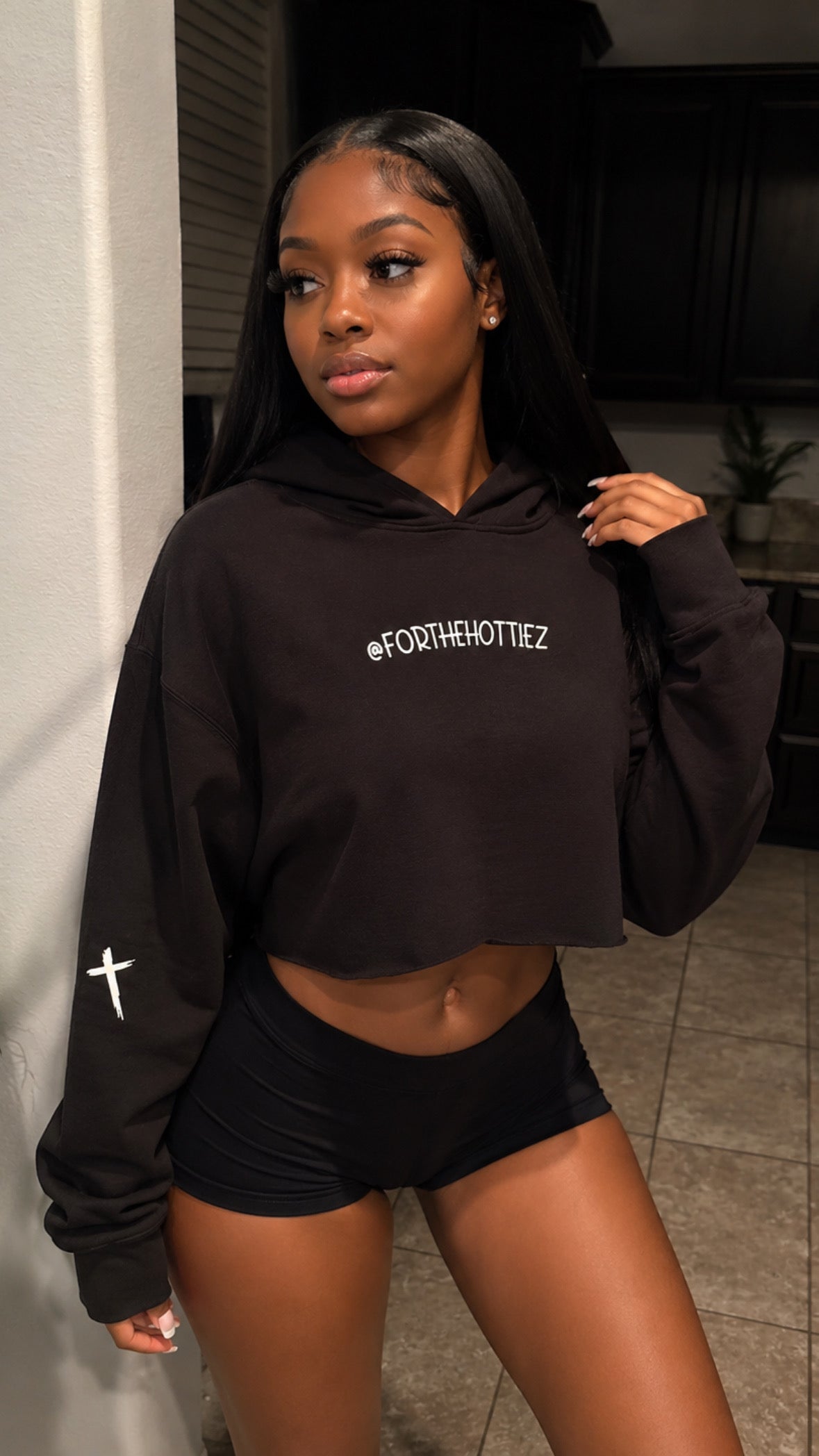 Ig cropped hoodie
